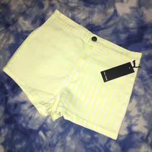 ❌SOLD❌—Striped High Waisted Shorts